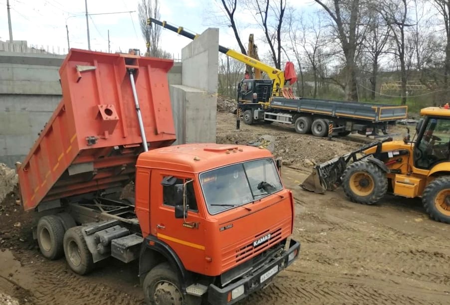 В Крыму начался капремонт моста через реку Ангару у села Перевальное